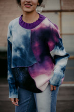 Load image into Gallery viewer, Garret Pullover in Sailor's Delight