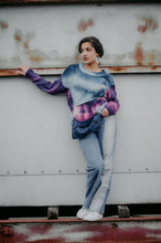 Load image into Gallery viewer, Sterling Ridge Pullover in Sailor's Delight