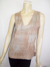 Load image into Gallery viewer, Summer Vintage Sky-Dye Tank-Top in Beige Summer
