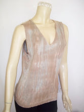 Load image into Gallery viewer, Summer Vintage Sky-Dye Tank-Top in Beige Summer
