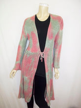 Load image into Gallery viewer, Summer Vintage Sky-Dye Cardigan in Raspberry Ocean Summer
