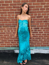 Load image into Gallery viewer, Floral Strapless Sweatheart Dress
