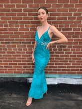 Load image into Gallery viewer, Floral V Neck Dress
