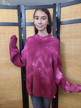 Load image into Gallery viewer, Sky-Dye Long Pullover
