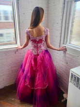Load image into Gallery viewer, Fresh Fruit Sky-Dye Floral Dress in Floral Summer Beauty
