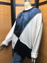 Load image into Gallery viewer, Fresh Fruit Sky-Dye Mid Long-Sleeved Crew-Necked Pullover in Midnight Dusk Sunrise
