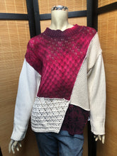Load image into Gallery viewer, Fresh Fruit Sky-Dye Mid Long-Sleeved Crew-Necked Pullover in Raspberry Springtide Belle
