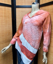 Load image into Gallery viewer, Fresh Fruit Sky-Dye Long Long-Sleeved Hooded Pullover in Sunny Ocher Spring
