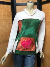 Load image into Gallery viewer, Fresh Fruit Sky-Dye Mid Long-Sleeved Hooded Pullover in Green Spring Heart
