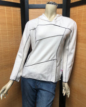 Load image into Gallery viewer, Fresh Fruit Sky-Dye Cropped Long-Sleeved Hooded Pullover in Gray Clouded Spring
