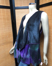 Load image into Gallery viewer, Fresh Fruit Sky-Dye Long Sleeveless Cardigan in Midnight Murky Spring
