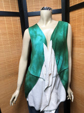 Load image into Gallery viewer, Fresh Fruit Sky-Dye Long Sleeveless Cardigan in Green Spring Beauty
