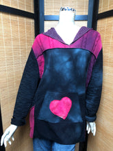 Load image into Gallery viewer, Bejeweled Long Sky-Dye Long-Sleeved Pullover with Pockets in Pink Autumn Heart
