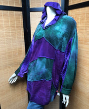 Load image into Gallery viewer, Bejeweled Long Sky-Dye Long-Sleeved Hooded Pullover in Green Fall Delight
