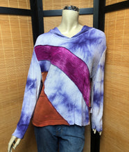 Load image into Gallery viewer, Bejeweled Mid Sky-Dye Long-Sleeved Pullover in Sky Pink Autumn
