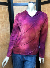 Load image into Gallery viewer, Bejeweled Mid Sky-Dye Long-Sleeved Pullover in Red Fall Beauty
