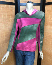 Load image into Gallery viewer, Bejeweled Cropped Sky-Dye Long-Sleeved Pullover in Green Autumn Walk

