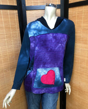 Load image into Gallery viewer, Bejeweled Long Sky-Dye Long-Sleeved Pullover in Purple Autumn Loveable w/ Heart Graphic
