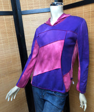 Load image into Gallery viewer, Bejeweled Cropped Sky-Dye Long-Sleeved Pullover in Pink Fall Midnight

