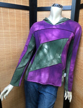 Load image into Gallery viewer, Bejeweled Cropped Sky-Dye Long-Sleeved Pullover in Purple Fall Grace
