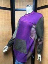 Load image into Gallery viewer, Bejeweled Long Sky-Dye Long-Sleeved Pullover w/Pockets in Purple Autumn Meadow
