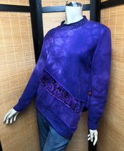 Load image into Gallery viewer, Bejeweled Long Sky-Dye Long-Sleeved Pullover in Blue Sublime Fall
