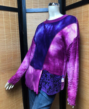 Load image into Gallery viewer, Bejeweled Long Sky-Dye Long-Sleeved Pullover in Lovable Fall Beauty
