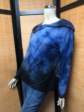 Load image into Gallery viewer, Bejeweled Cropped Sky-Dye Long-Sleeved Pullover in Delightful Starry Love
