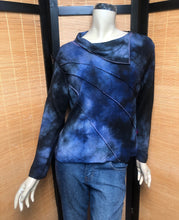 Load image into Gallery viewer, Bejeweled Cropped Sky-Dye Long-Sleeved Pullover in Autumn Midnight Delight
