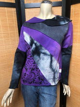 Load image into Gallery viewer, Bejeweled Mid Sky-Dye Long-Sleeved Pullover in Dazzling Peachy Fall
