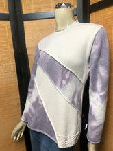 Load image into Gallery viewer, Fresh Fruit Sky-Dye Mid Long-Sleeved Crew-Necked Sustainable Pullover in Cloudy Gray Sunshine
