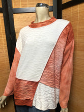 Load image into Gallery viewer, Fresh Fruit Sky-Dye Mid Long-Sleeved Crew-Necked Pullover in Amber Spring Beauty
