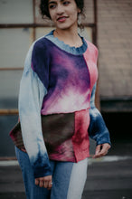 Load image into Gallery viewer, Garret Pullover in Sailor's Delight
