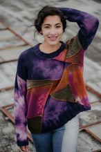 Load image into Gallery viewer, High Point Pullover in Alpine Bloom
