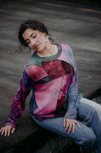 Load image into Gallery viewer, High Point Pullover in Sunset
