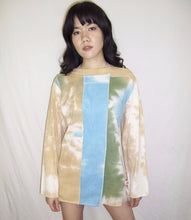 Load image into Gallery viewer, Boat neck paneled l/s
