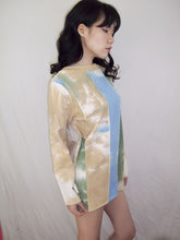 Load image into Gallery viewer, Boat neck paneled l/s
